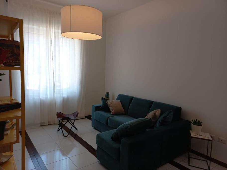 Giulia Town House Tra Citta E Mare Apartment Salerno Luaran gambar