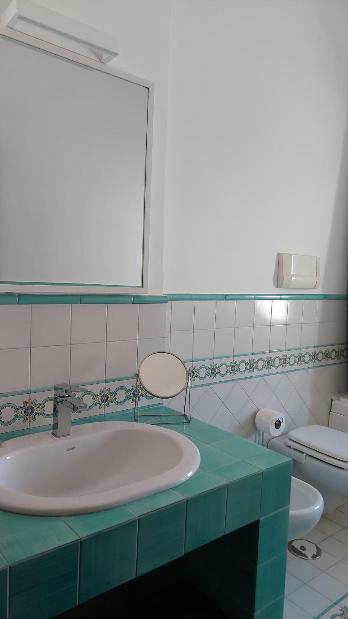 Giulia Town House Tra Citta E Mare Apartment Salerno Luaran gambar